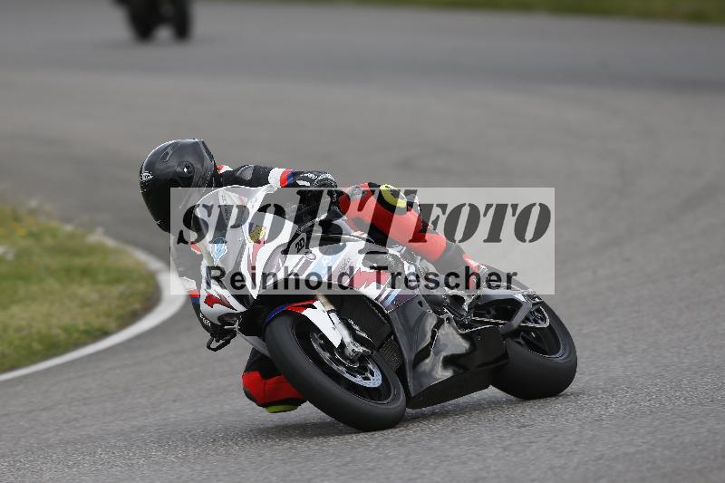 /09 19.04.2026  Caremotion get faster ADR/Gruppe gelb/2